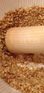 東中野4丁目の燿の和伊麺の擦り胡麻
