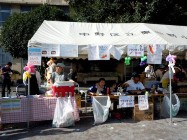 東中野地区まつり2016屋台～中野区町会連合会のサイトより